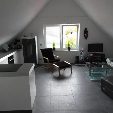 In Ruhiger Lage Am Rande Des Ruhrgebietes Bottrop