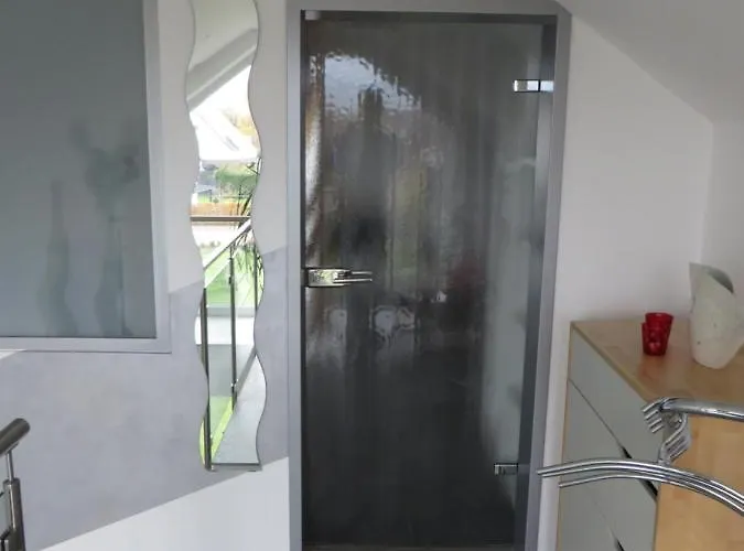 In Ruhiger Lage Am Rande Des Ruhrgebietes Bottrop